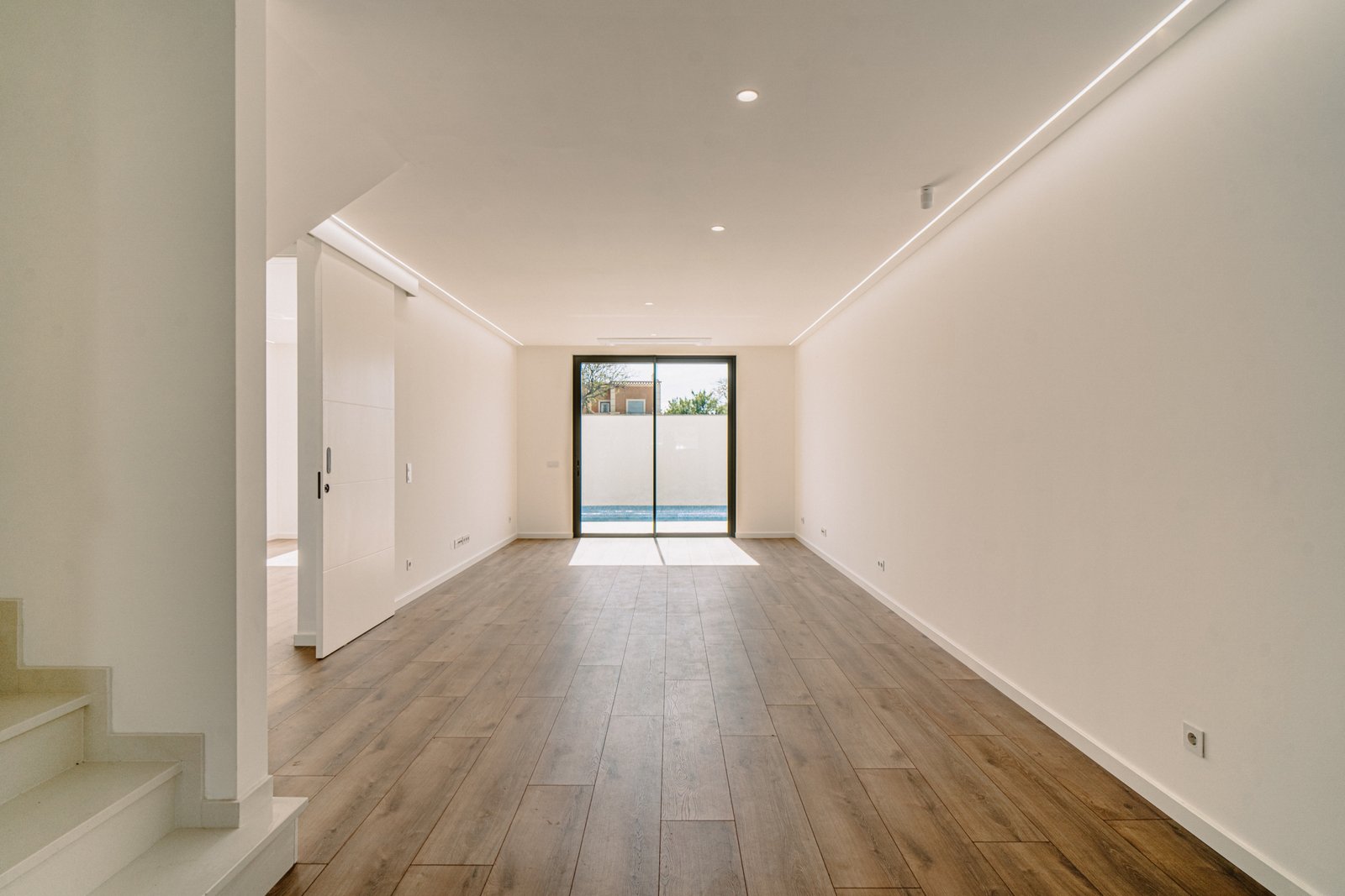 Villa Fuseta – Exceptional Smart Home with Pool, €680,000