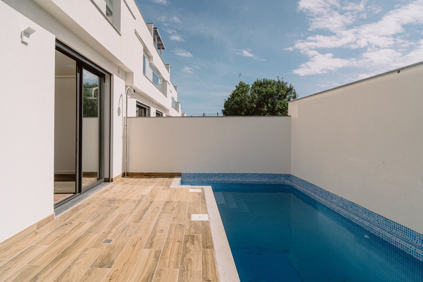 Villa Fuseta – Exceptional Smart Home with Pool, €680,000