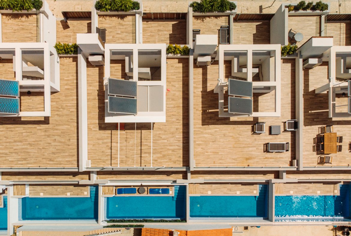 Villa Fuseta – Exceptional Smart Home with Pool, €680,000