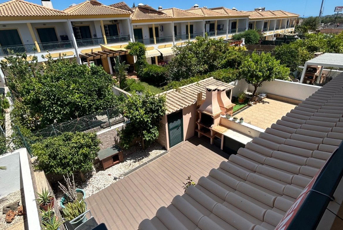 3 Bedroom Villa in Private Condominium with Pool – Albufeira, Algarve