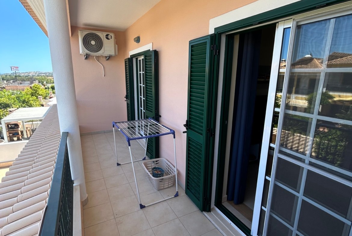 3 Bedroom Villa in Private Condominium with Pool – Albufeira, Algarve