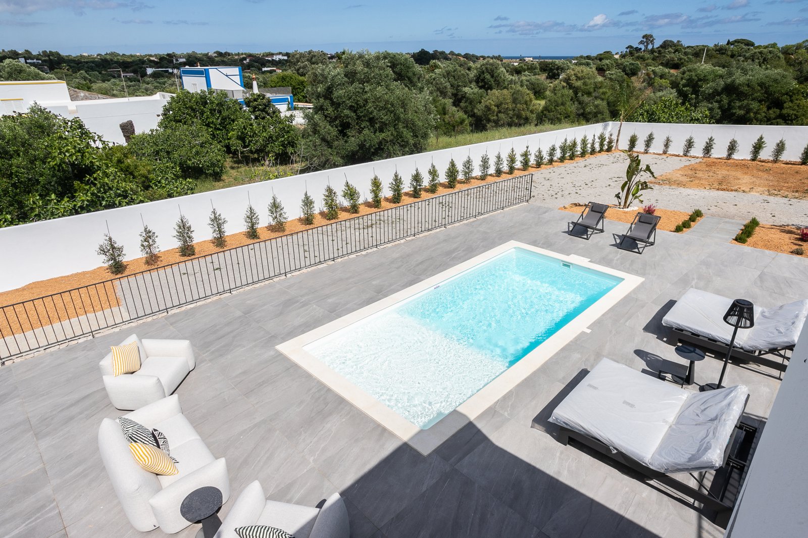 IMG_6404 Exceptional Single-Level Villa with Pool & Ocean Views – Bias do Sul, Olhão