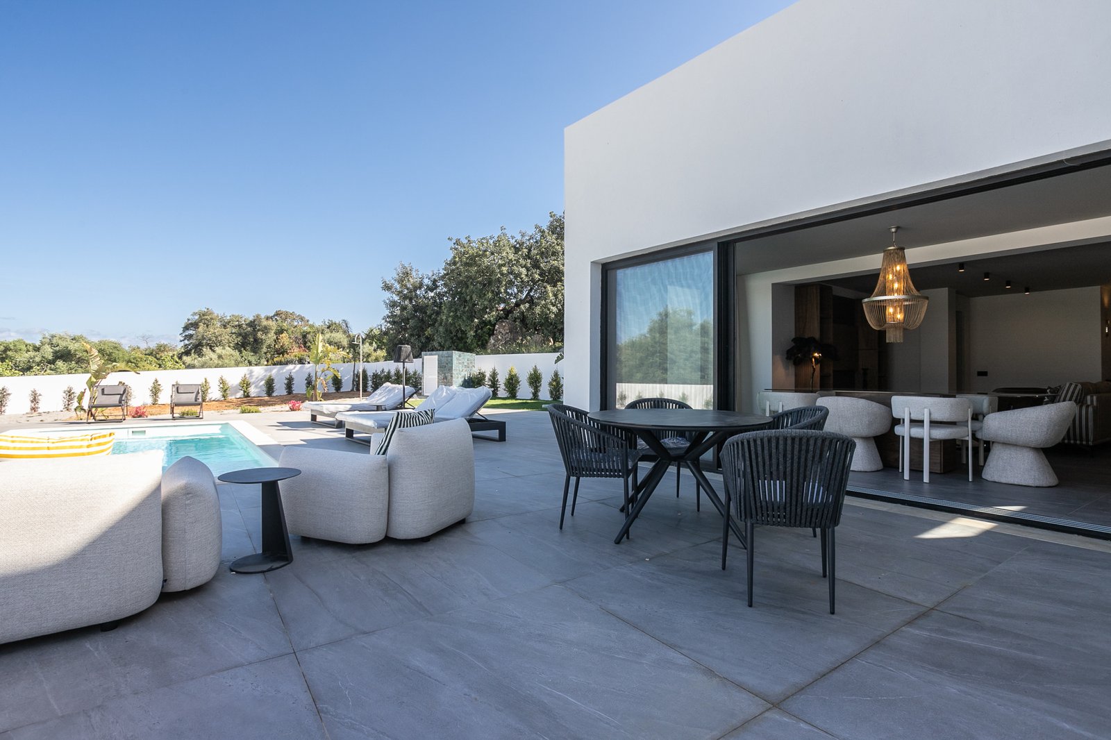 IMG_6630 Exceptional Single-Level Villa with Pool & Ocean Views – Bias do Sul, Olhão